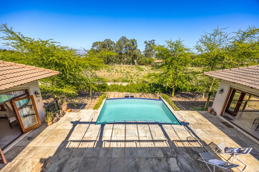 5 Bedroom Property for Sale in Klein Zevenwacht Western Cape